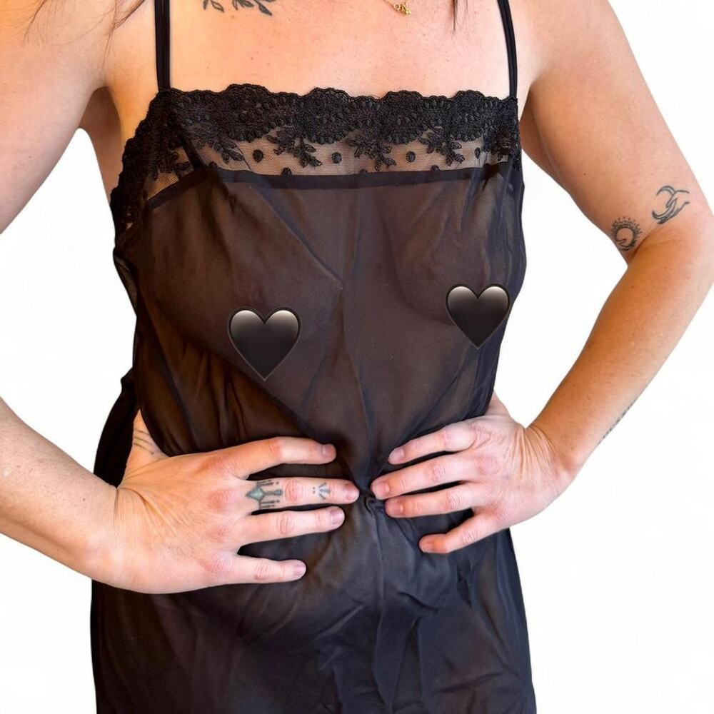 Vintage Calvin Klein slip/nighty - Picture 3 of 6